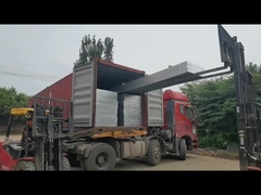 Metalowy panel podłogowy z ząbkowaną stalową kratą chodnikową