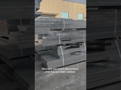 3mm Jasna stalowa podłogowa kratka z 30mm poprzecznym prętem