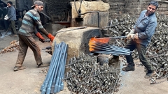 Jak produkuje się wały napędowe do ciężarówek ze złomu tokarskiego | Recykling metalu na wytrzymałe części