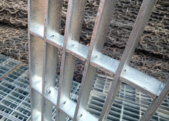 Expanded Press Lock Steel Grating , Galvanised Floor Grating For Power Plant