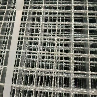 Wygodne aluminiowe kratki do zastosowań przemysłowych