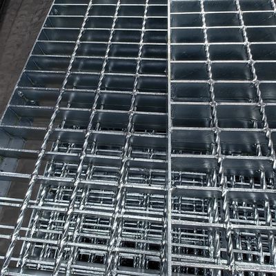 Szczeliny ze stali nierdzewnej z 3 mm poprzeczką do trwałej podłogi ze stali