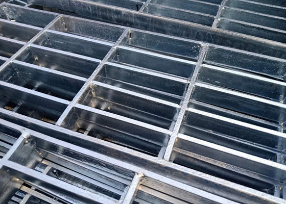 Expanded Press Lock Steel Grating , Galvanised Floor Grating For Power Plant